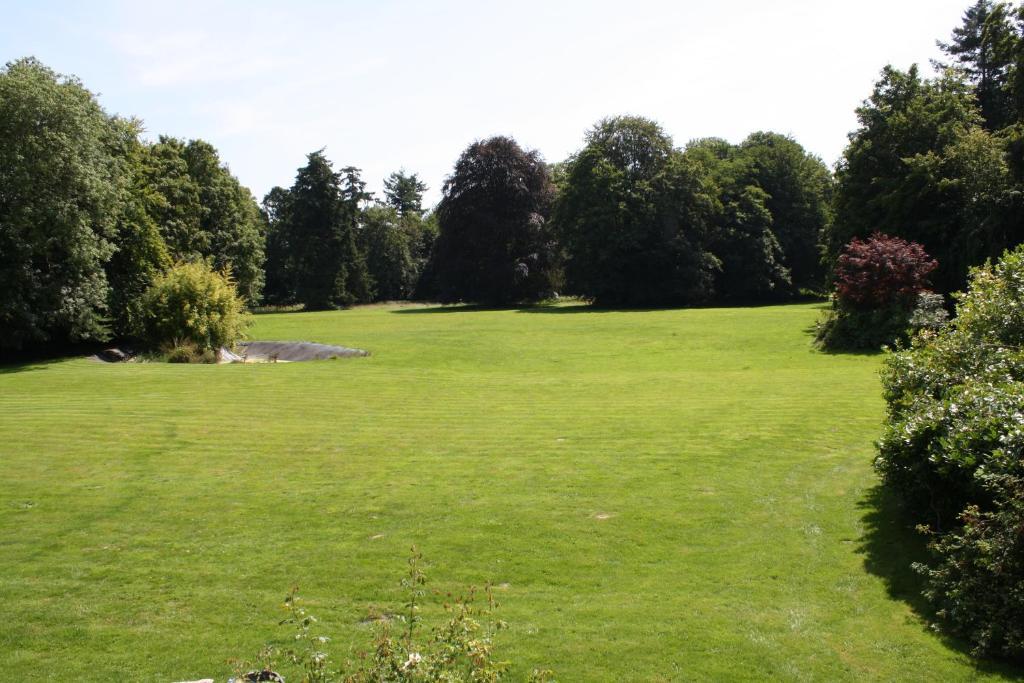 مبيت وإفطار Chateau De Bertreville المظهر الخارجي الصورة